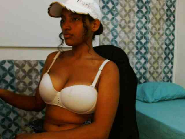 isabellacarson webcam