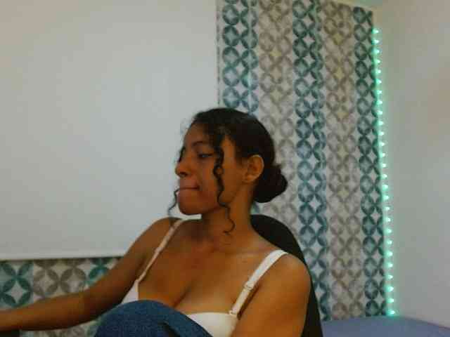 isabellacarson webcam