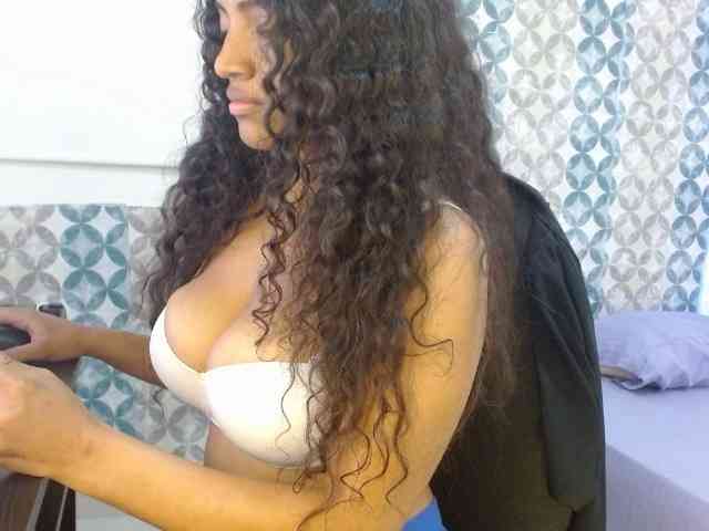 isabellacarson webcam