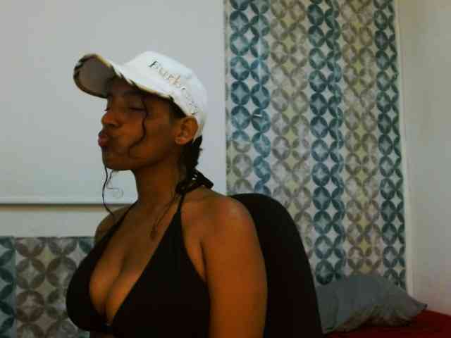 isabellacarson webcam