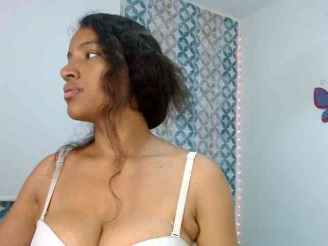 isabellacarson webcam