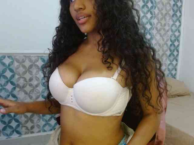 isabellacarson webcam