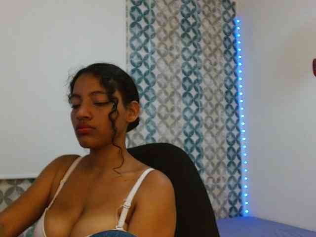 isabellacarson webcam