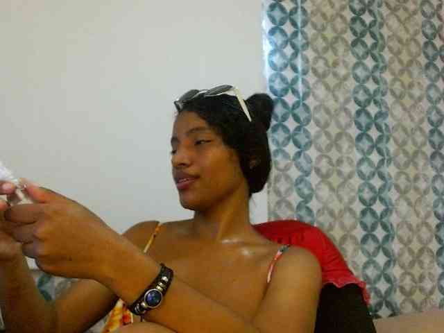 isabellacarson webcam