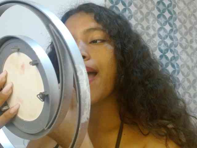 isabellacarson webcam