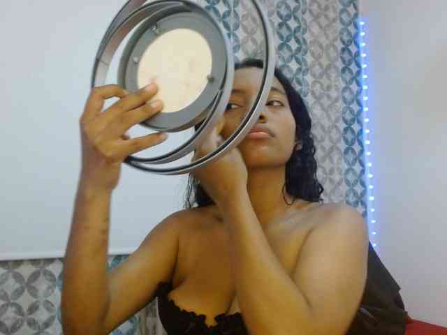 isabellacarson webcam