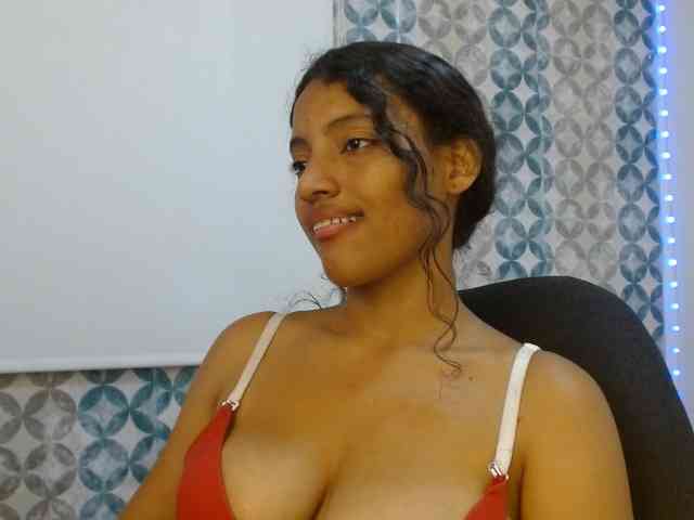 isabellacarson webcam