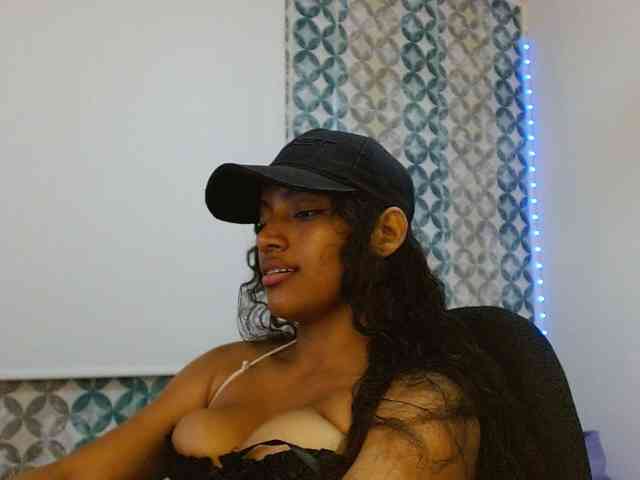 isabellacarson webcam
