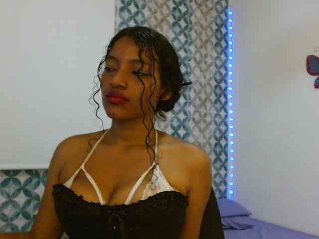 isabellacarson webcam