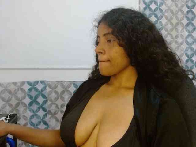 isabellacarson webcam