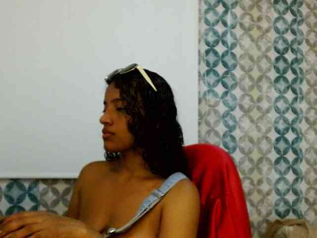 isabellacarson webcam