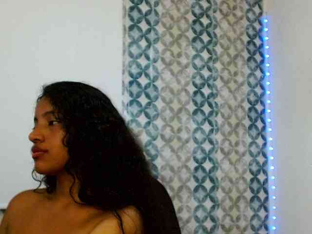 isabellacarson webcam