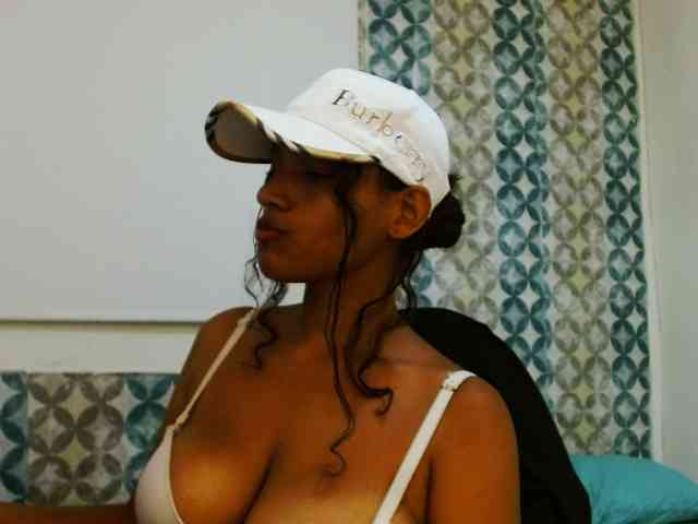 isabellacarson webcam