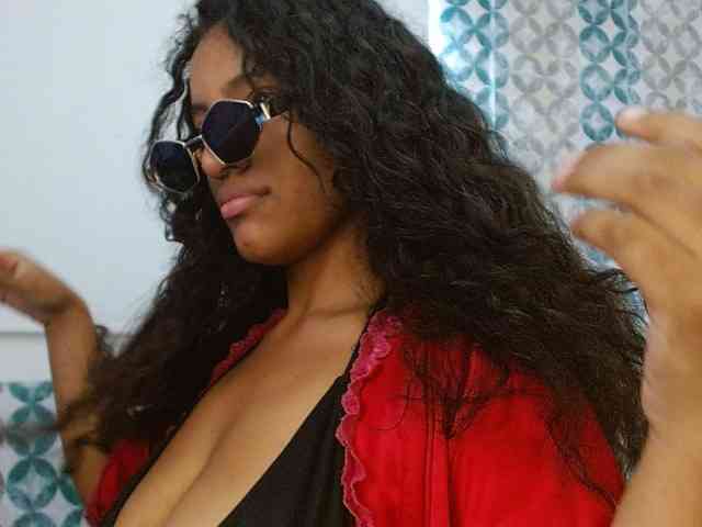 isabellacarson webcam