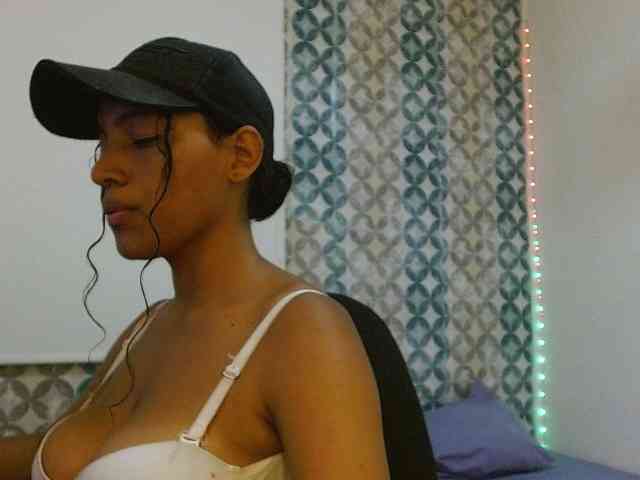 isabellacarson webcam