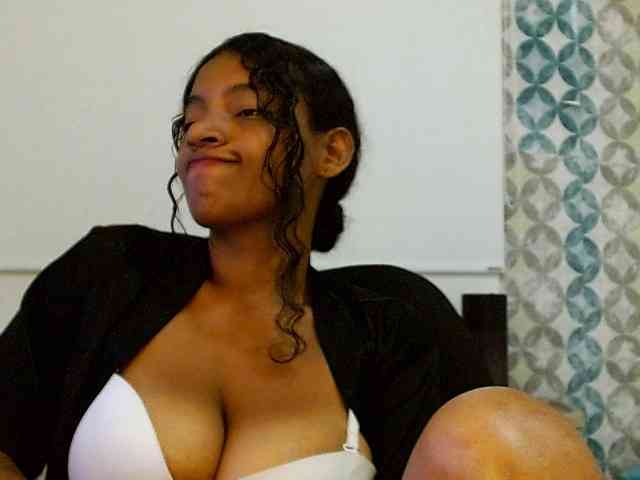 isabellacarson webcam