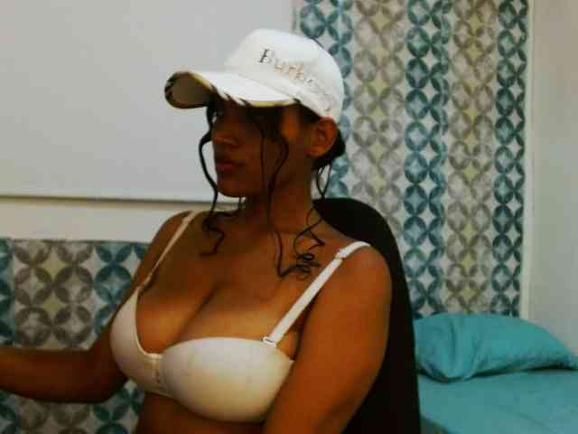 isabellacarson webcam