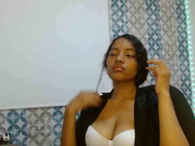 isabellacarson webcam