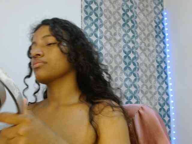 isabellacarson webcam