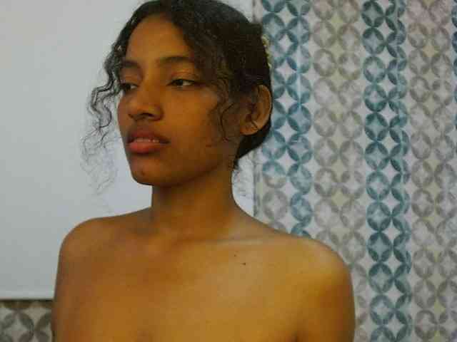 isabellacarson webcam