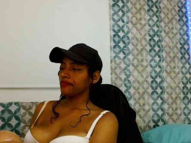 isabellacarson webcam