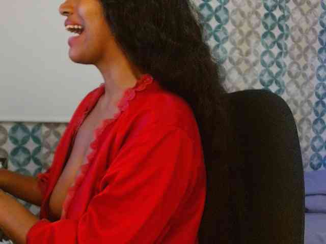 isabellacarson Live Webcam on BongaCams