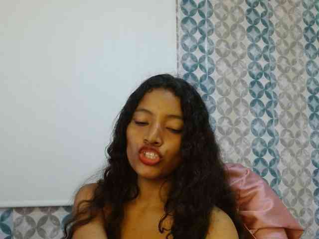 isabellacarson webcam