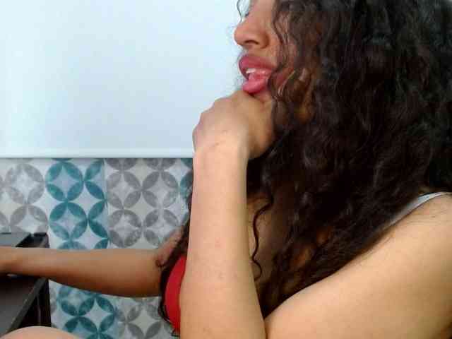 isabellacarson webcam