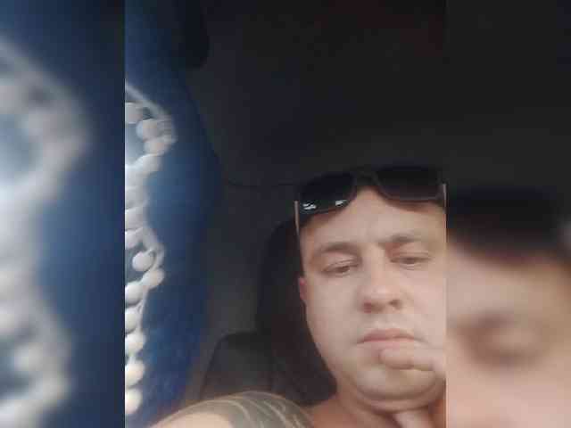 Dmitrii38 Sex Cam Show