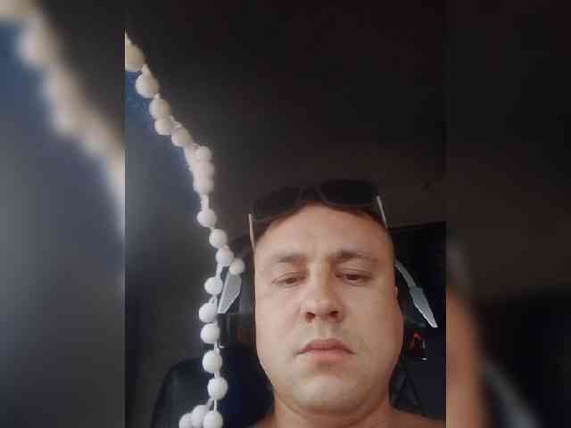 Dmitrii38 Sex Cam Show