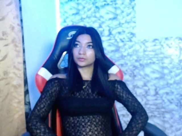 Marianamoon11 live cam on BongaCams