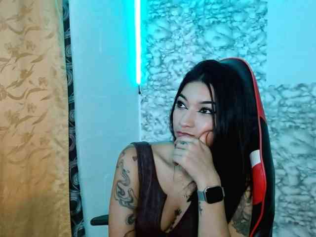 Marianamoon11 webcam