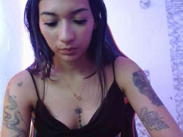 Marianamoon11 webcam