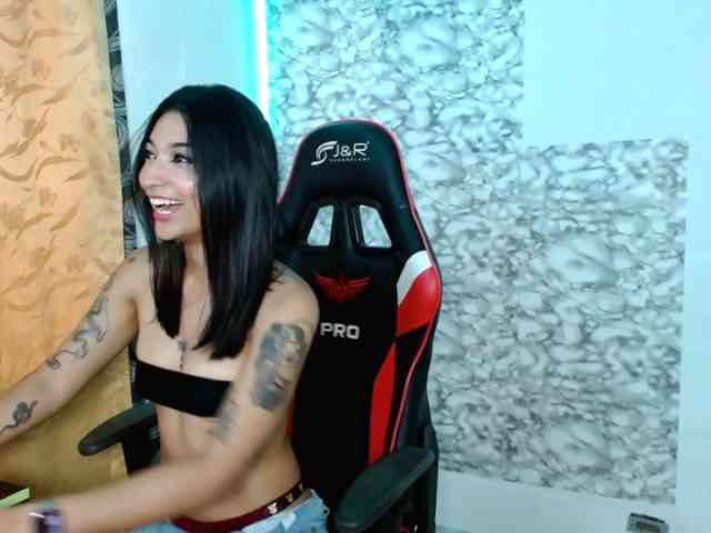 Marianamoon11 webcam