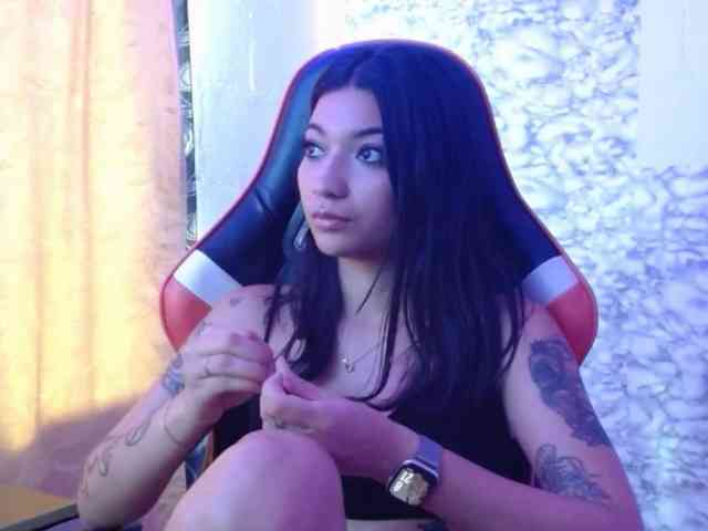 Marianamoon11 webcam