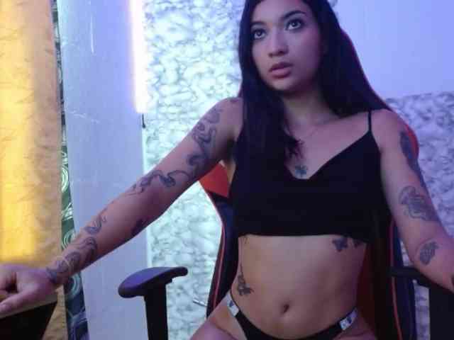Marianamoon11 webcam
