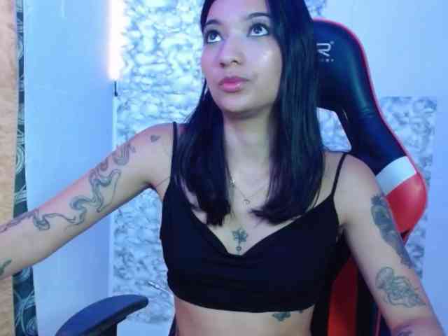 Marianamoon11 webcam