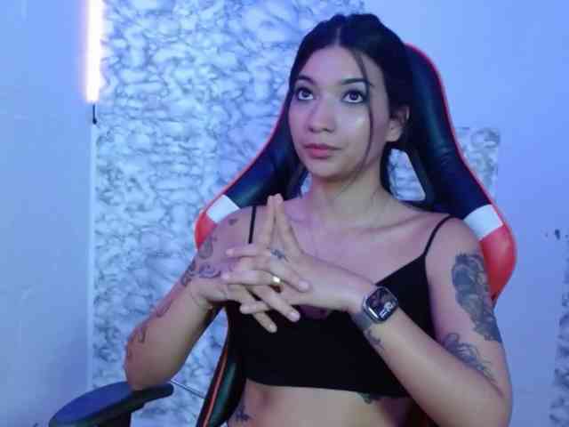 Marianamoon11 webcam