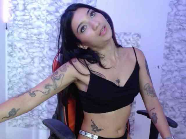 Marianamoon11 webcam