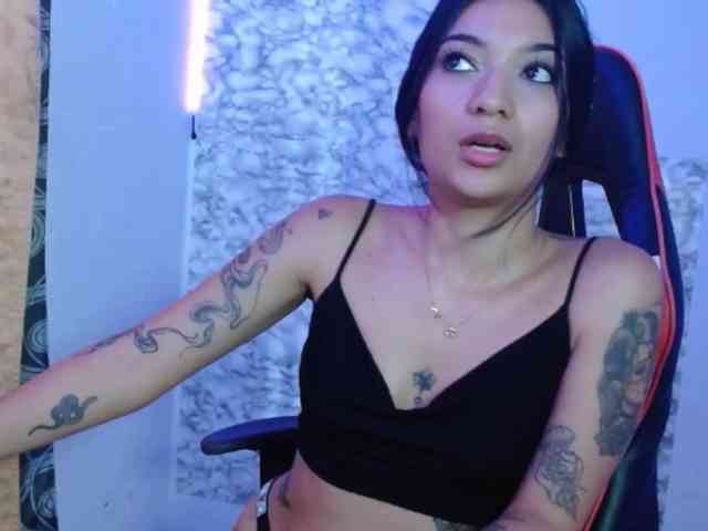 Marianamoon11 webcam