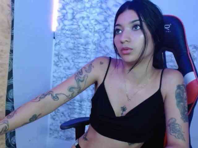 Marianamoon11 webcam