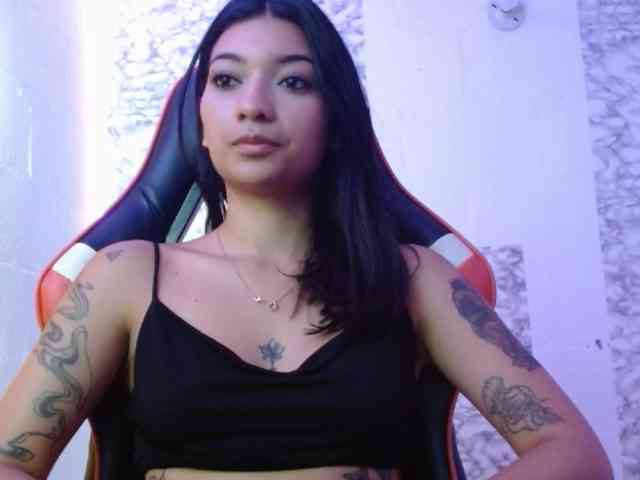 Marianamoon11 webcam
