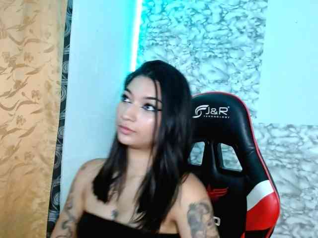Marianamoon11 webcam