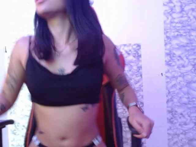 Marianamoon11 webcam