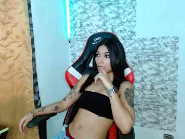 Marianamoon11 webcam