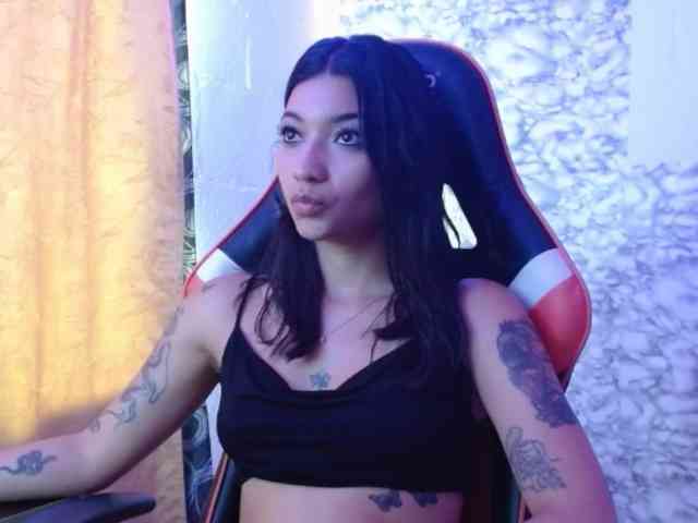 Marianamoon11 webcam