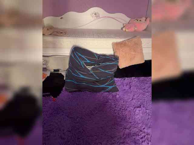 Adamieva1 webcam