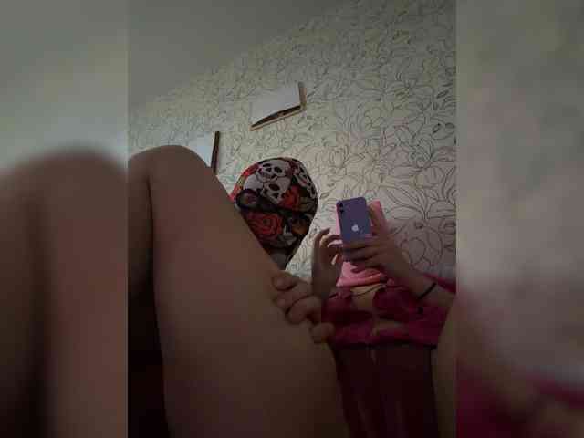 Adamieva1 webcam