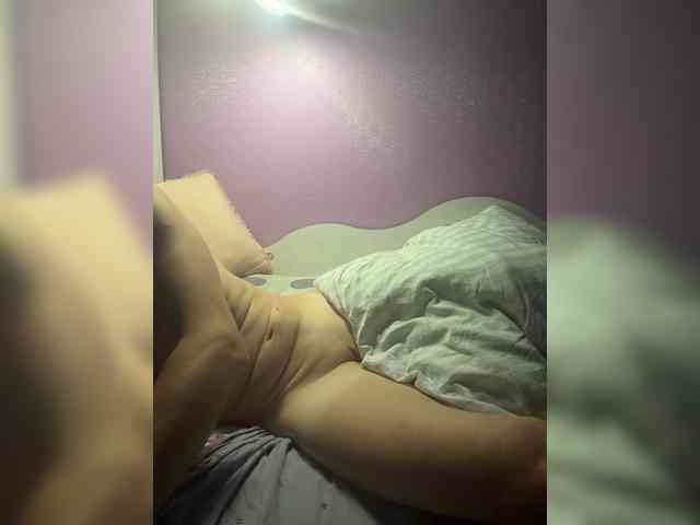 Adamieva1 webcam