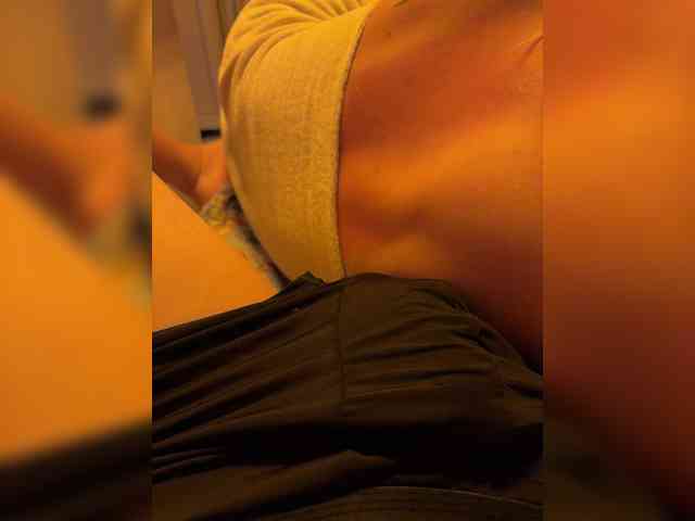 Adamieva1 webcam